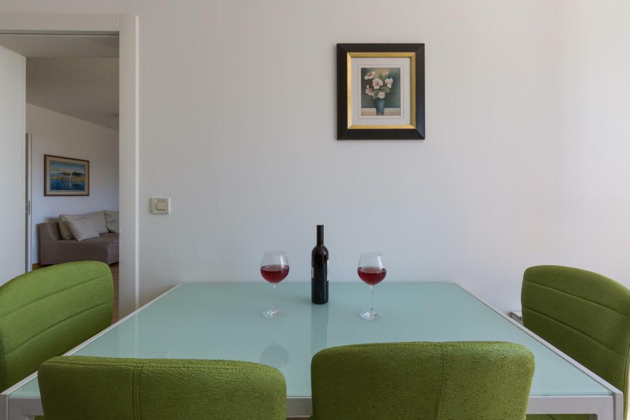 Apartment Pavic - Private Parking Zadar Exterior photo
