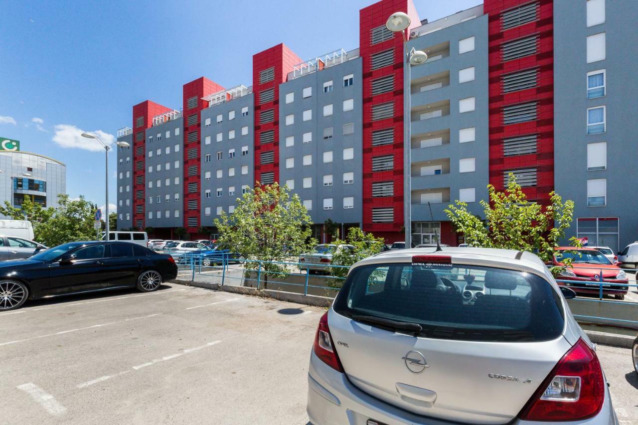 Apartment Pavic - Private Parking Zadar Exterior photo