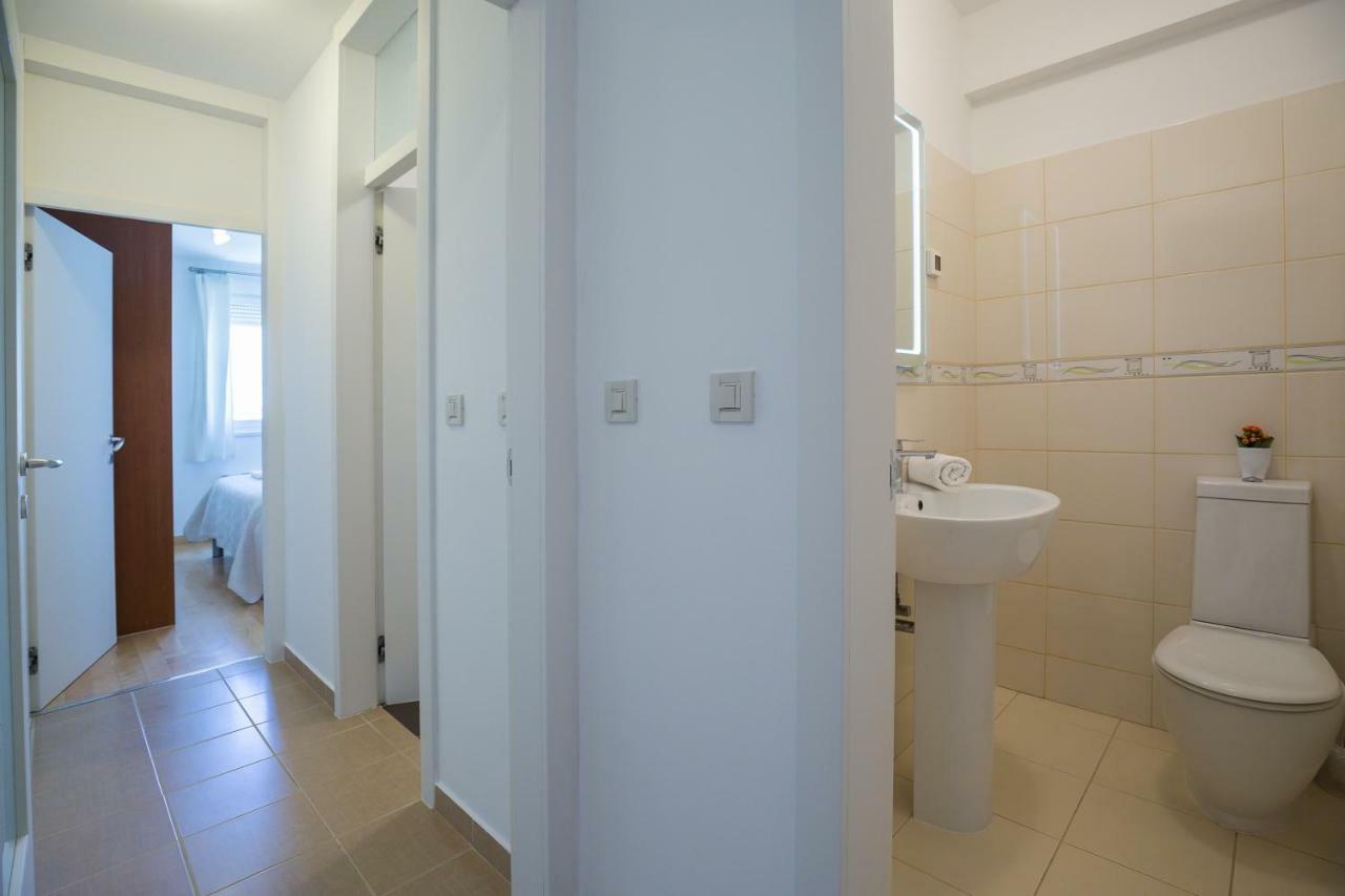 Apartment Pavic - Private Parking Zadar Exterior photo